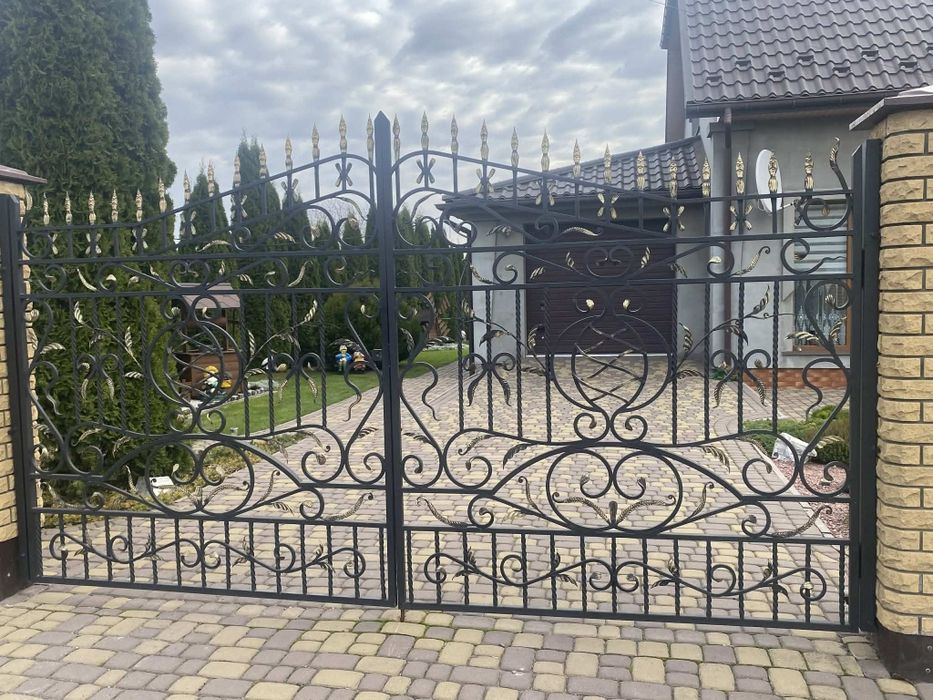 Продам ворота і калітку