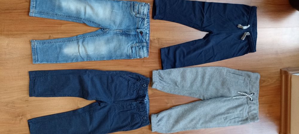 Zestaw ubranek 92 jeansy spodnie sweter body body