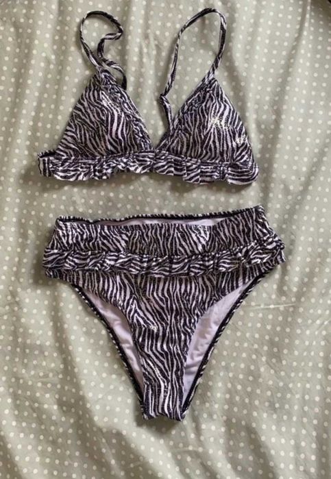 Bikinis novos S, M, L vários modelos