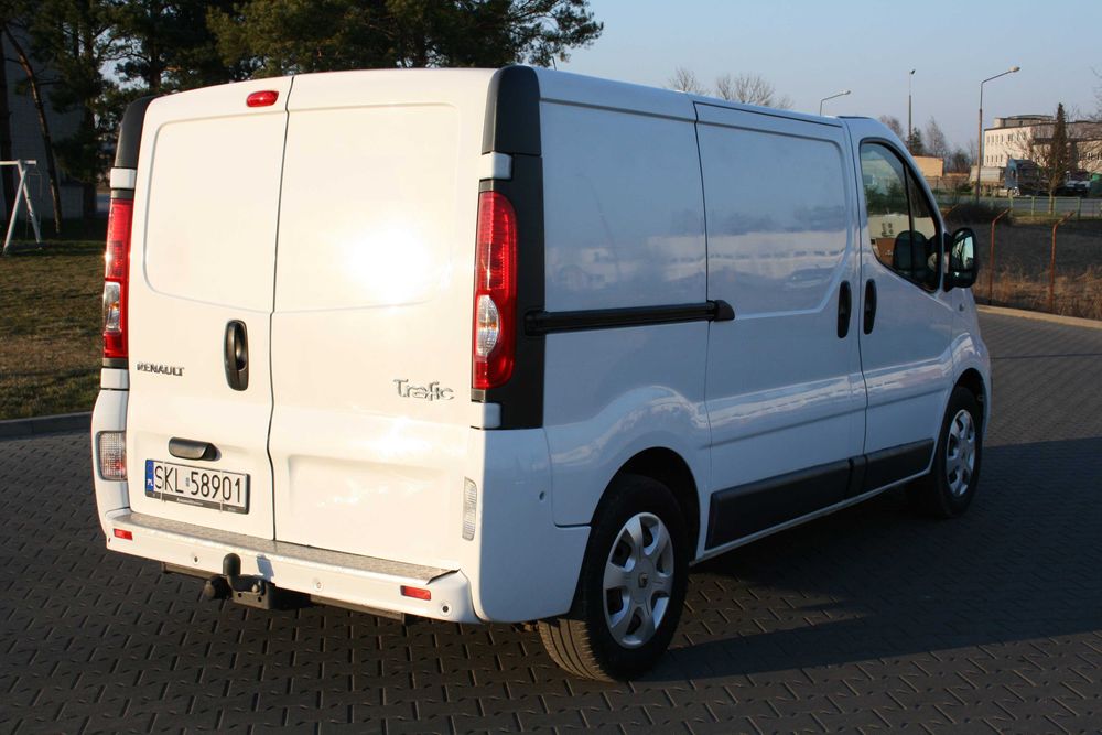 RENAULT TRAFIC/ Vivaro L1H1/ 2.0 DCI/ KLIMA / Oferta prywatna/ ZAMIANA