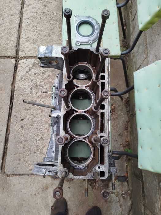 Блок двигателя москвич 2140-412