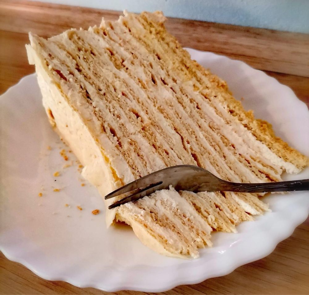Pyszny domowy Marcinek tort