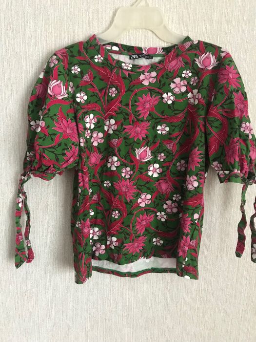 Блузка,футболка Zara розмір S