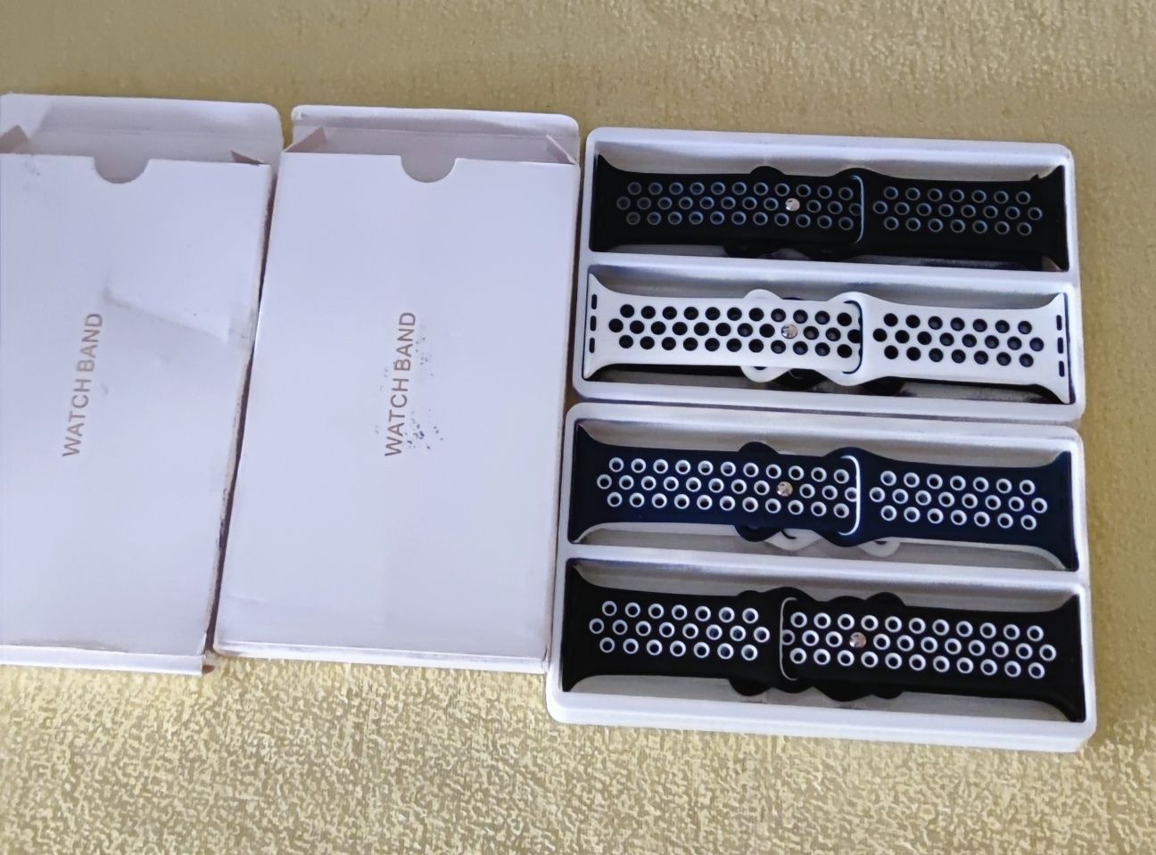 ремінець для Apple Watch
фтореластомера; - оснащени