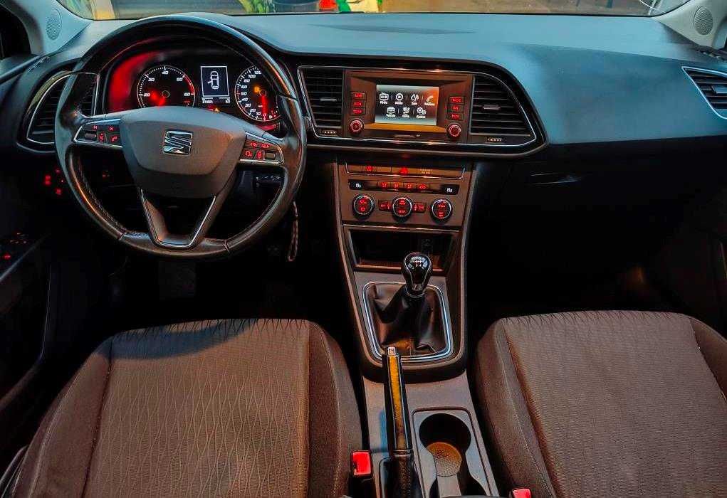 Seat Leon 1.6 TDI Ecomotive 110cv / 138€ mês