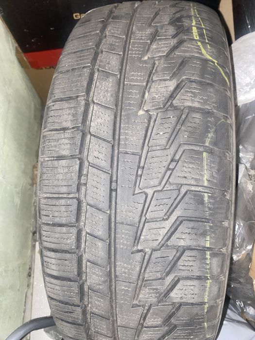 215*55 R17 Nordman