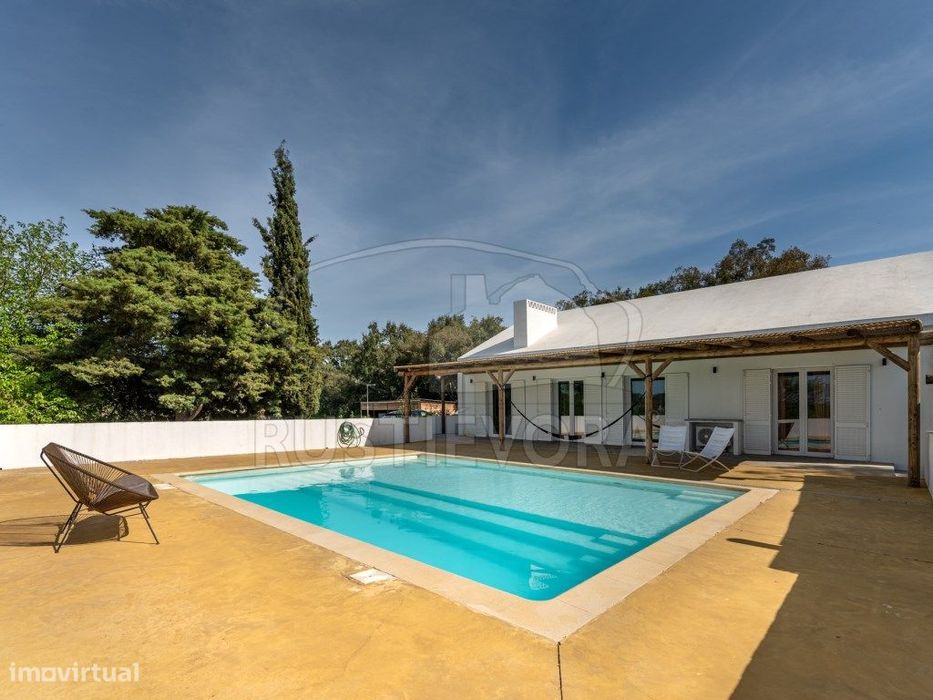 Quinta com duas casas, piscina, ribeira e AgroFloresta | Montemor-o...