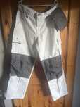 Sprzedam spodnie firmy Carhartt W38 L32 w kolorze białym