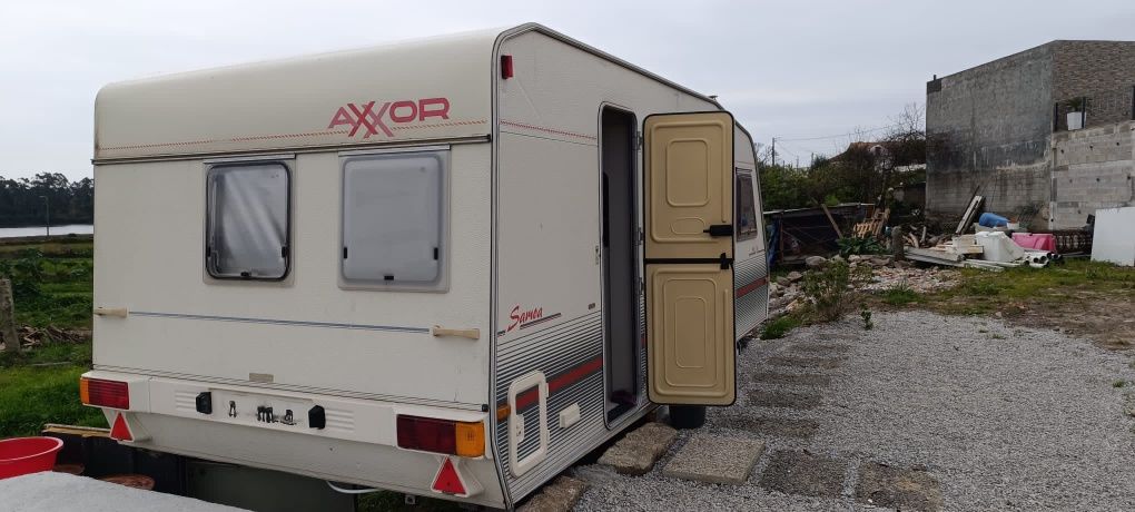 Caravana  camping
