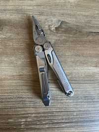 Multitool Leatherman Wave+ z klipsem