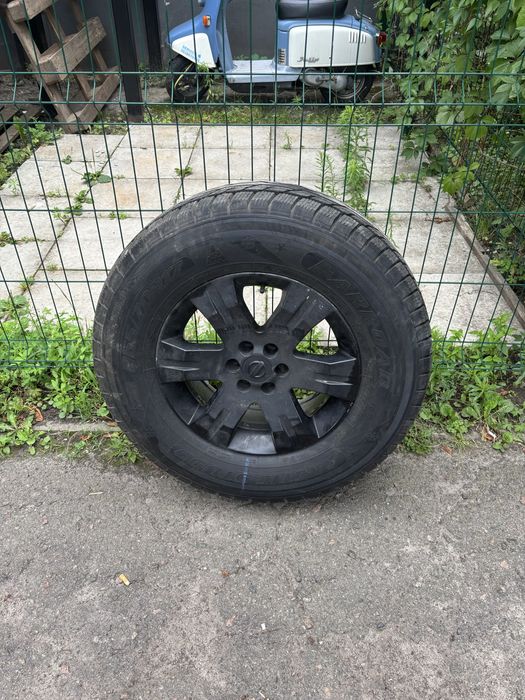 Farroad Arctic STU 99 265/70/R17 - зимова резина з дисками