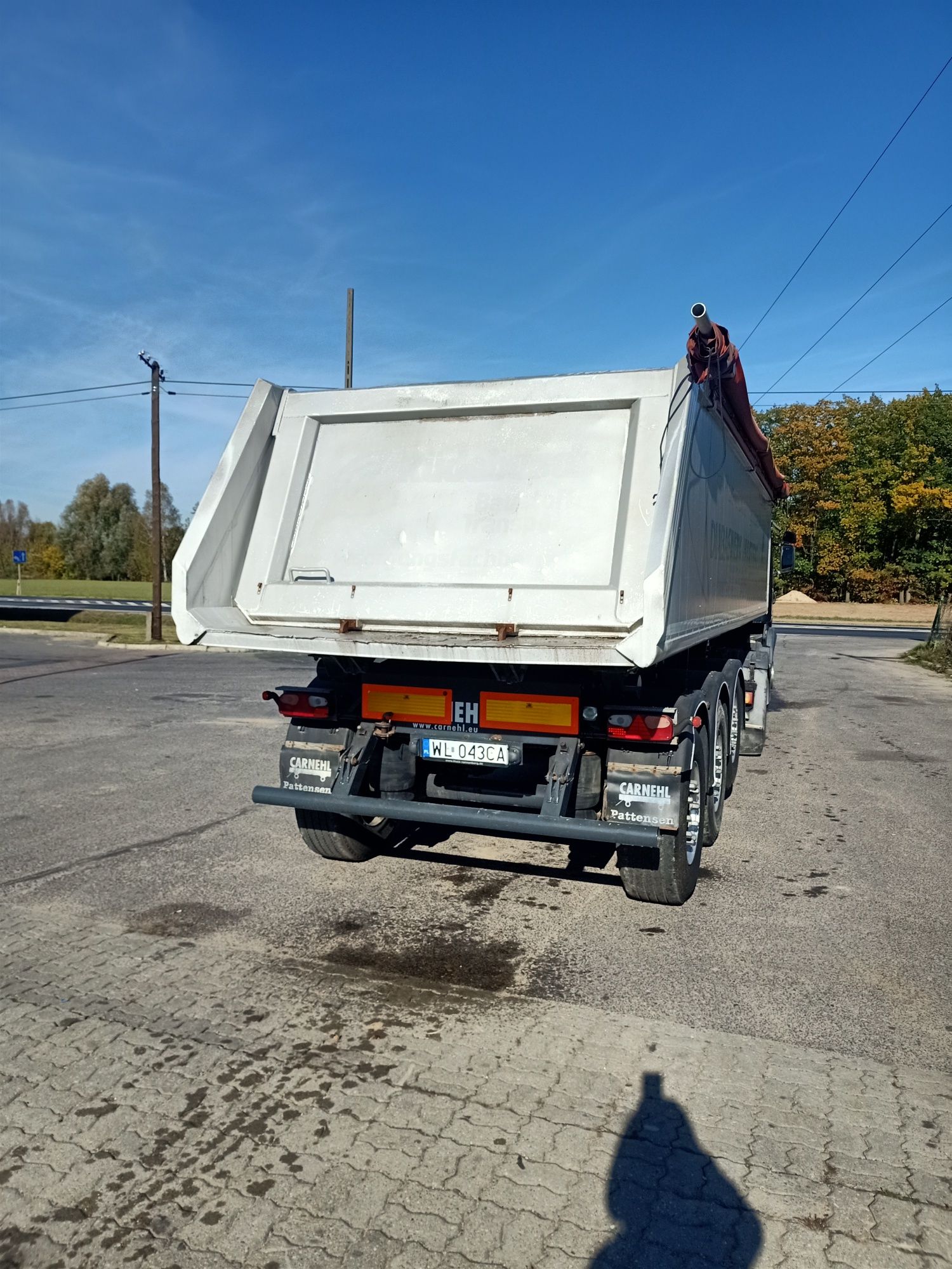 Naczepa Wywrotka Carnehl 26m3 osie Saf Intrax