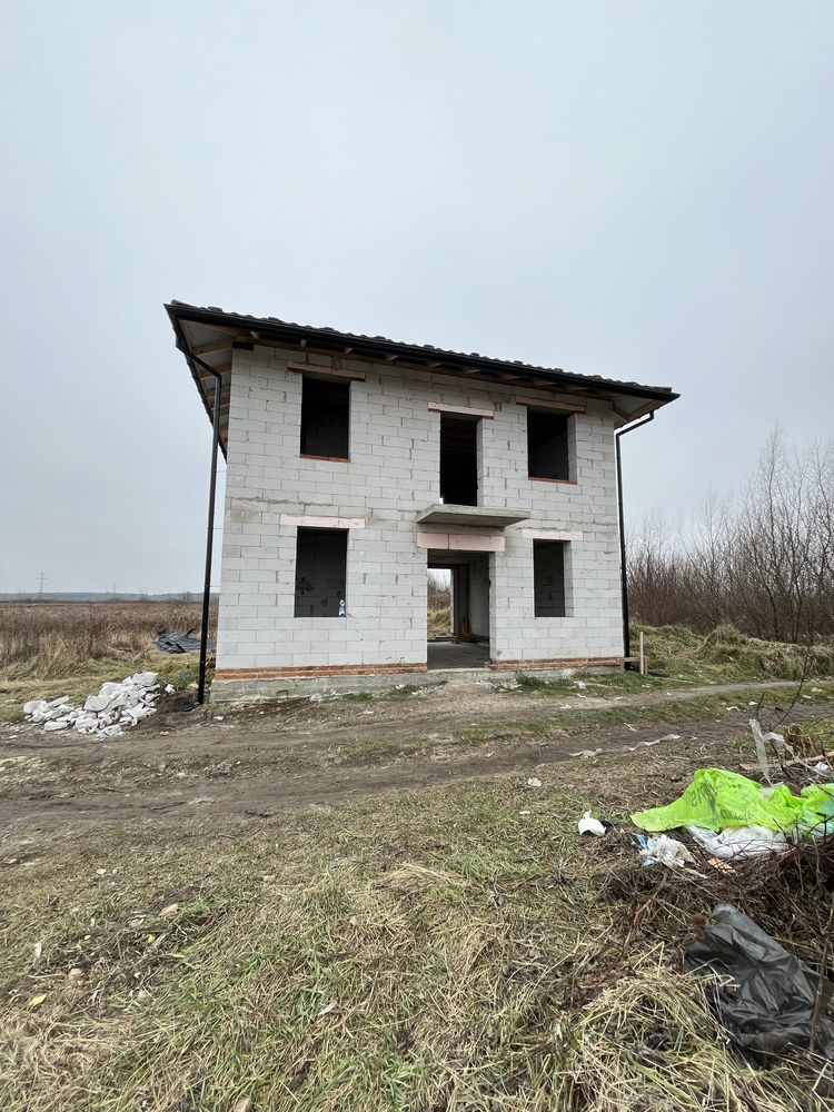 Приватний будинок