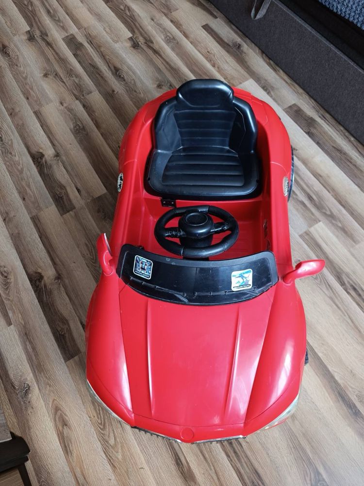 Дитячий електомобіль BMW