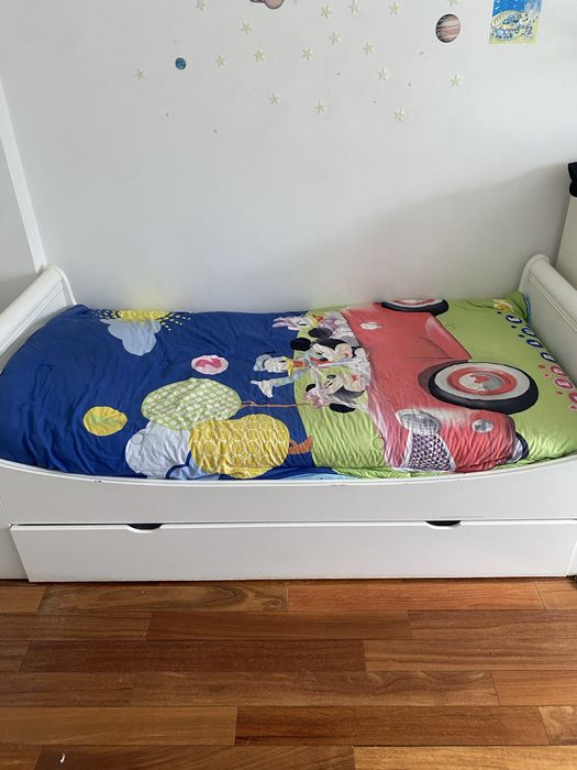 Cama 1.80 por 0,85