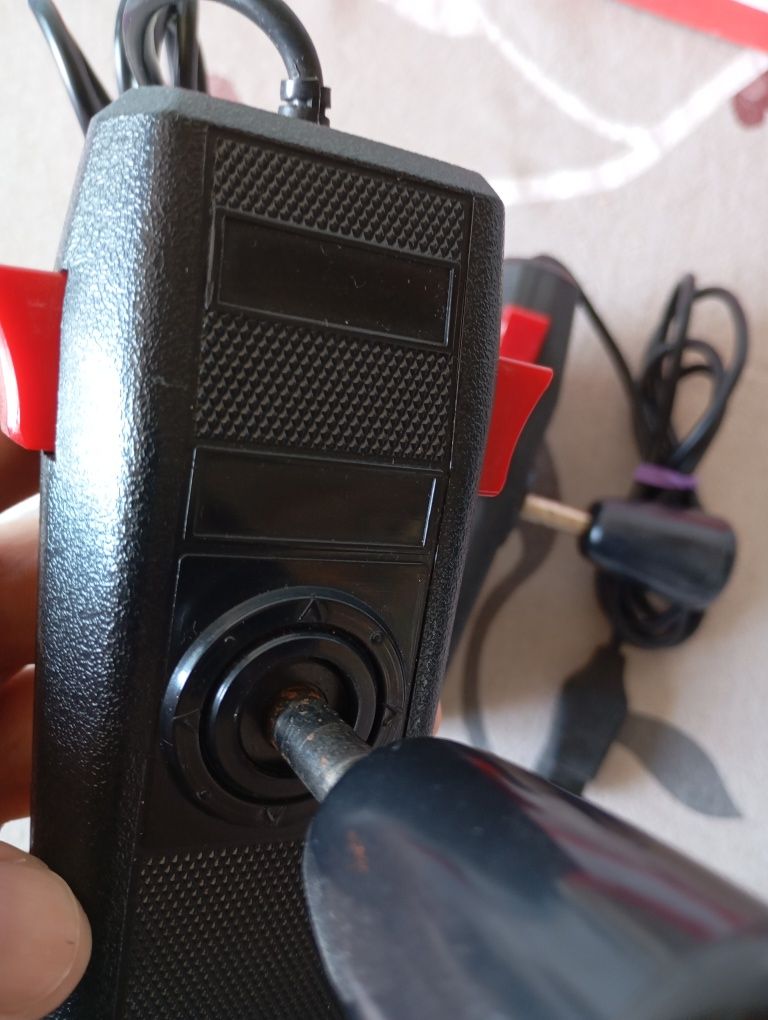 2 x Joystick para Atari ou Sega