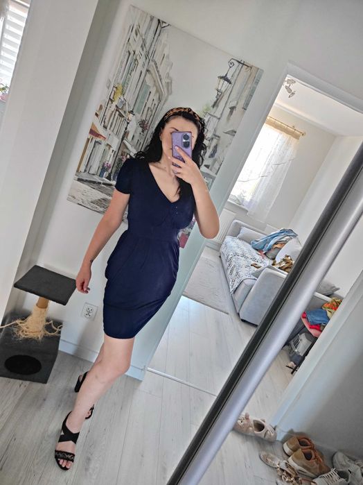 Sukienka granatowa bombka S