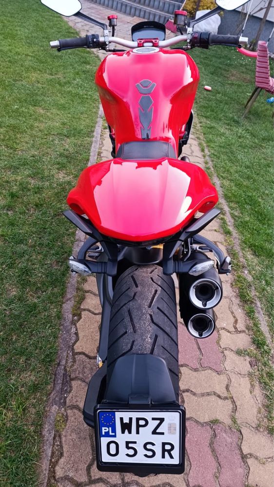 Ducati Monster 1200s