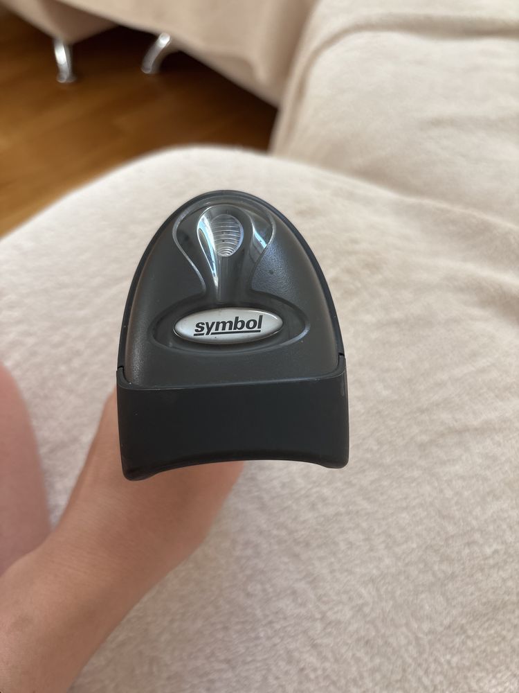 Сканер штрих-коду Symbol /Zebra LS2208 USB (LS2208-SR20007R-UR)