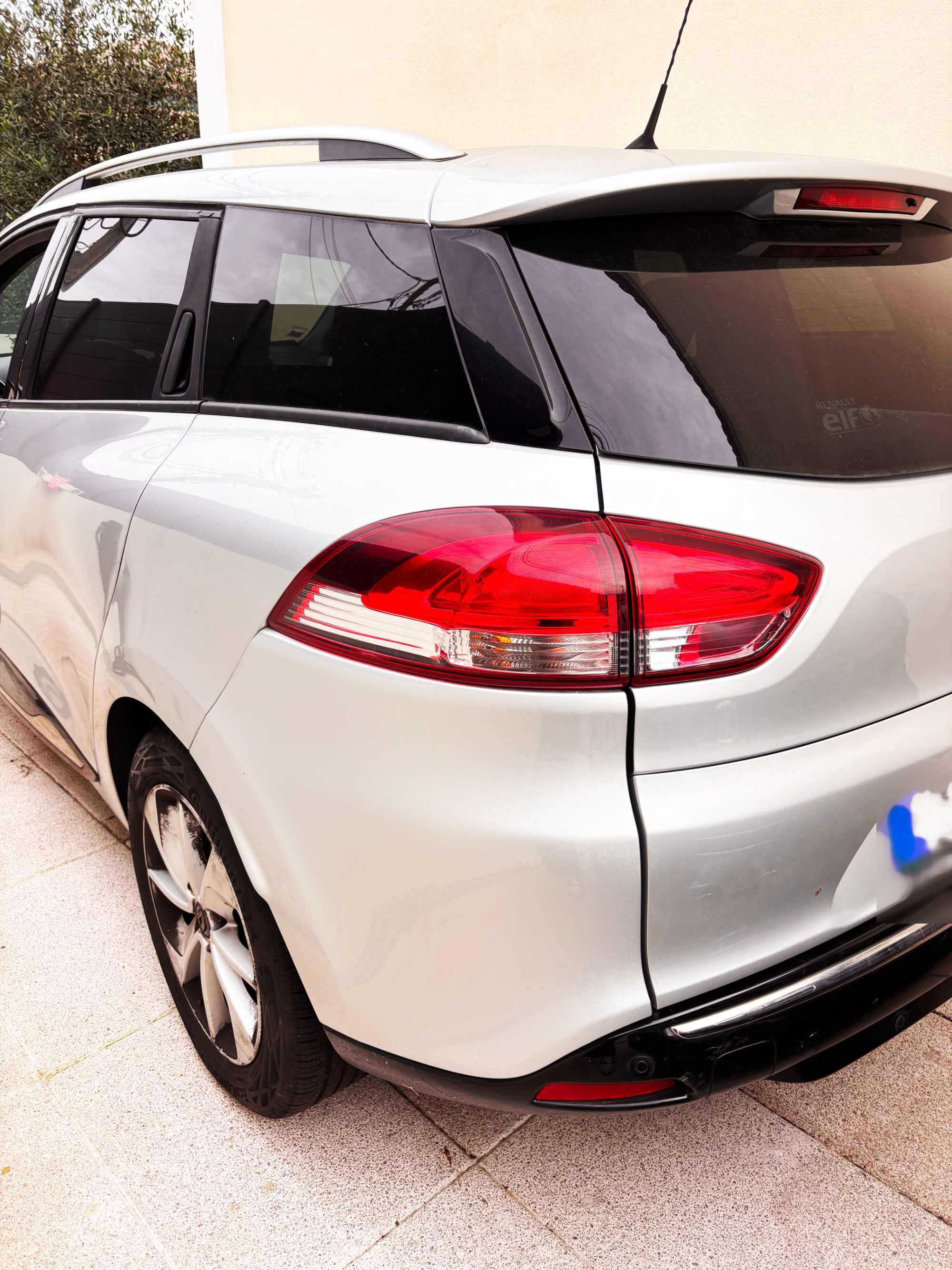 Renault Clio Sport Tourer TCE Limited