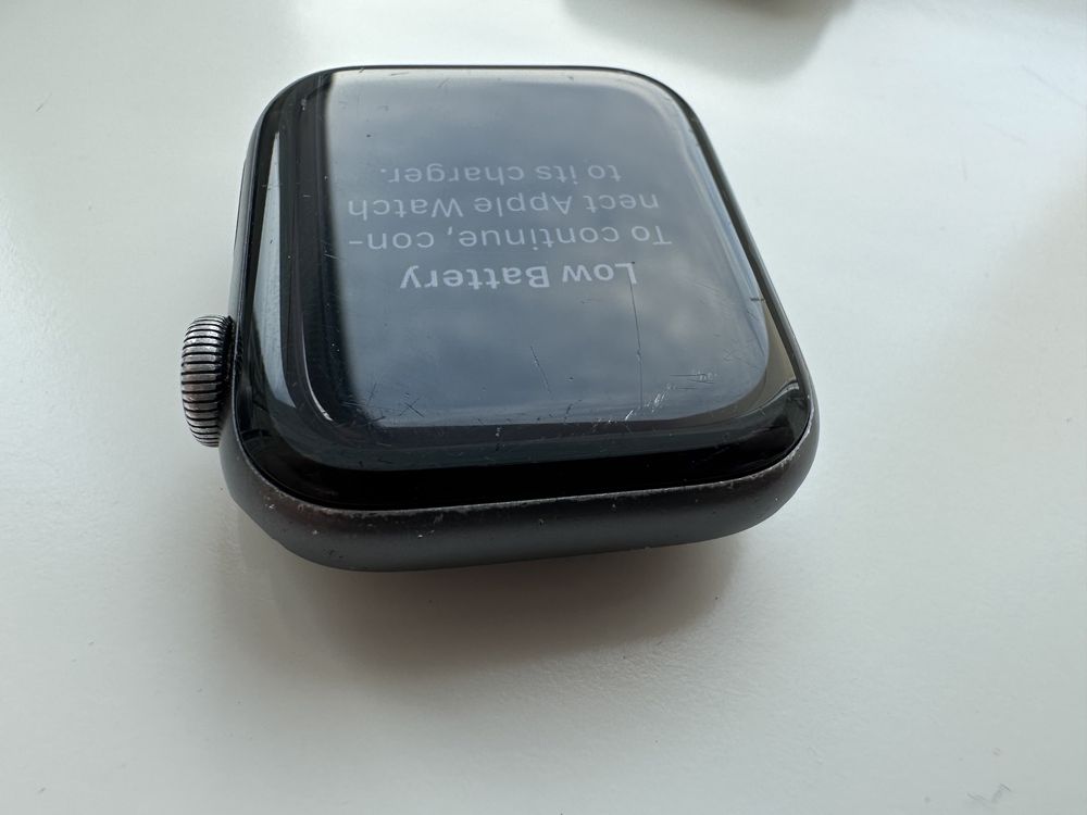 Apple watch SE 4 5 6 7 8 40/44 дисплей корпус запчасти