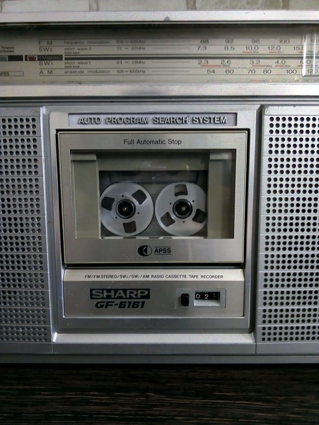 Sharp GF-6161Z Stereo Radio-Tape Recorder 1982