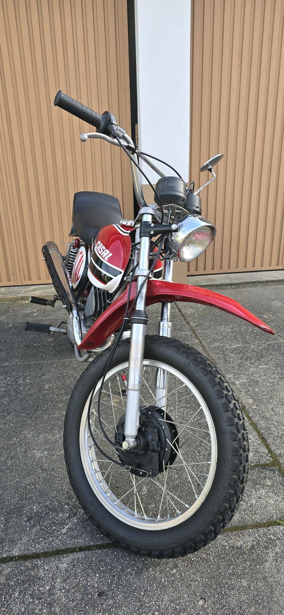 Casal trial k185 50cc.