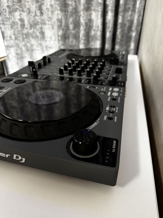 DJ Контроллер Pioneer DDJ FLX6 GT (Графитовый)
