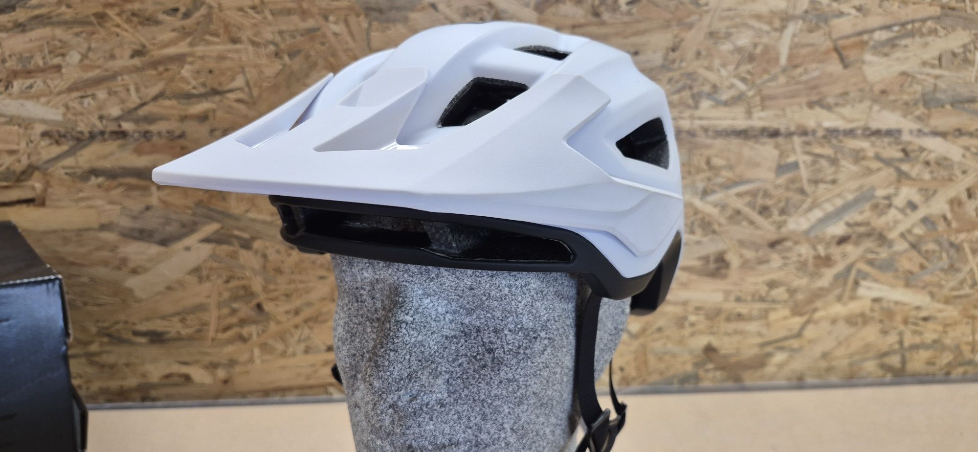 Kask Fox Speedframe Mips White.