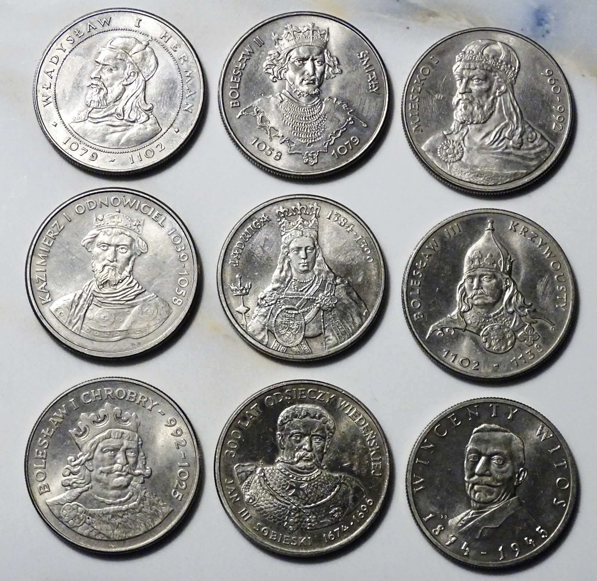 9 monet: 7x50 zł, 2x100 zł. Królowie Polski Witos