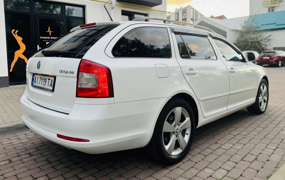 Продам Skoda Octavia 2011 рік 1.8 TSI 4x4 в хорошому стані!