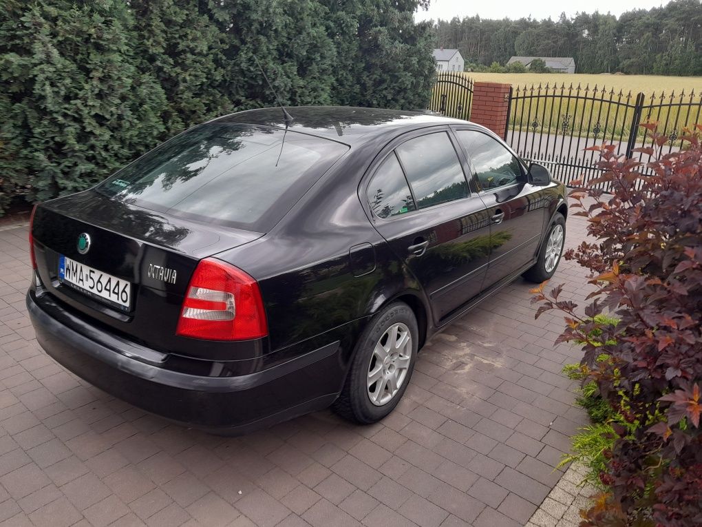 Sprzedam Skodę Octawie 1.6 ben+gaz