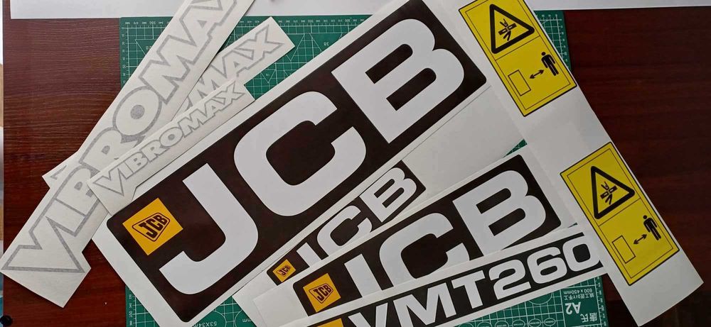 Naklejki na maszyny Rolnicze Budowlane Samochody Naklejki Reklamowe