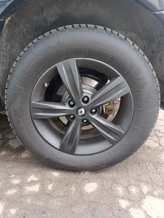 R17 5x114.3 ET40+225/65/17 Зима