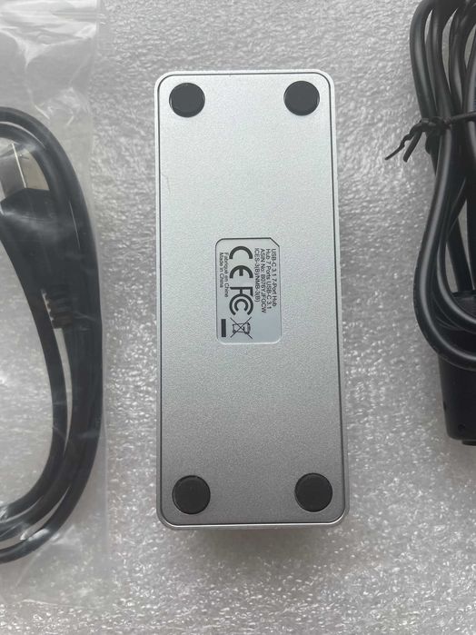 Amazon Basics 7-portowy HUB z USB-C na USB-A z zasilaczem 36 W (12V/3A