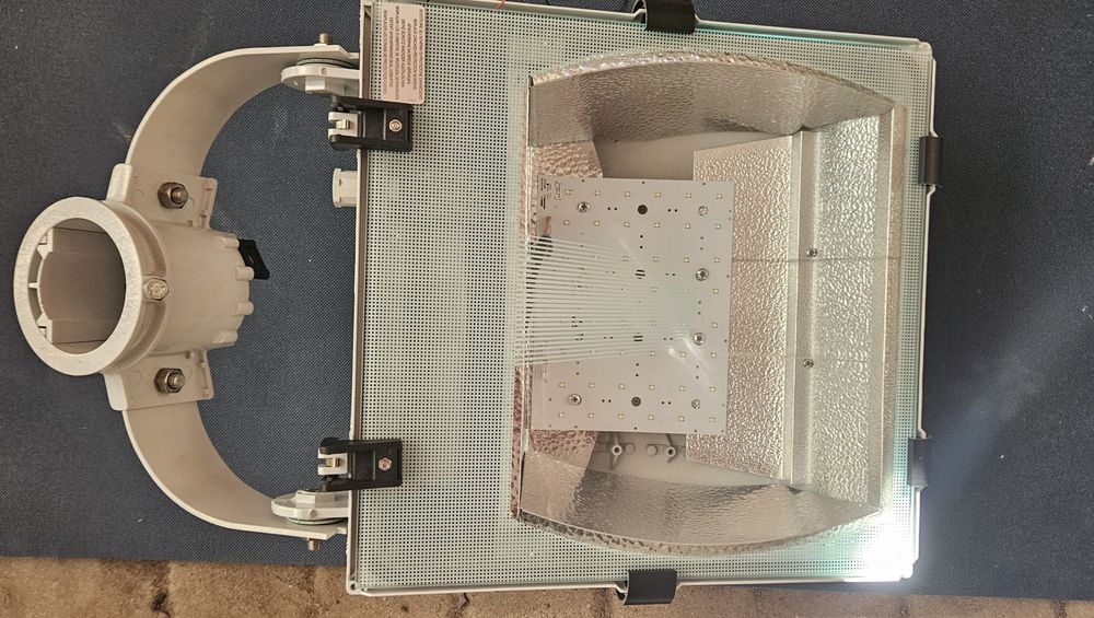 Lampa uliczna  na słup