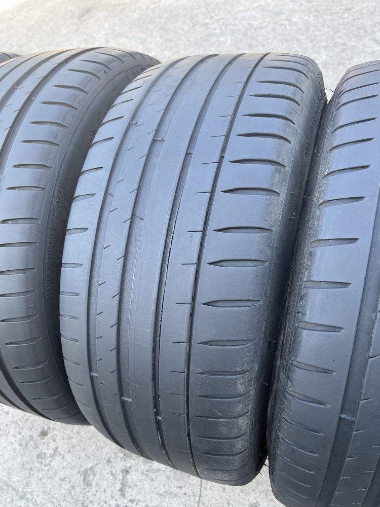 Літні шини Michelin 225/40R18