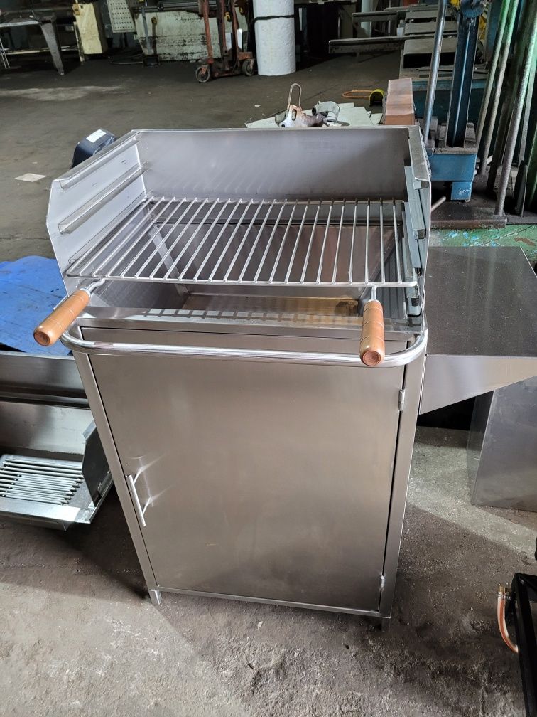 Grelhadores completos em INOX  (pode ser feito por medida)