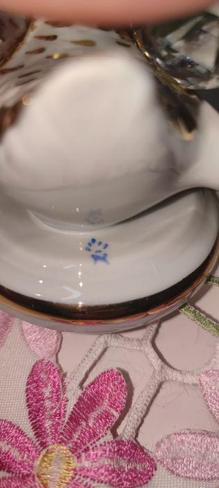 Porcelanowy łabędź Capodimonte z kryształami Swarovskiego