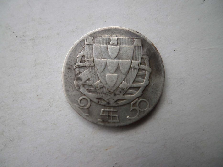 Moeda da Republica Portuguesa: 2.5 Escudos 1948  Prata