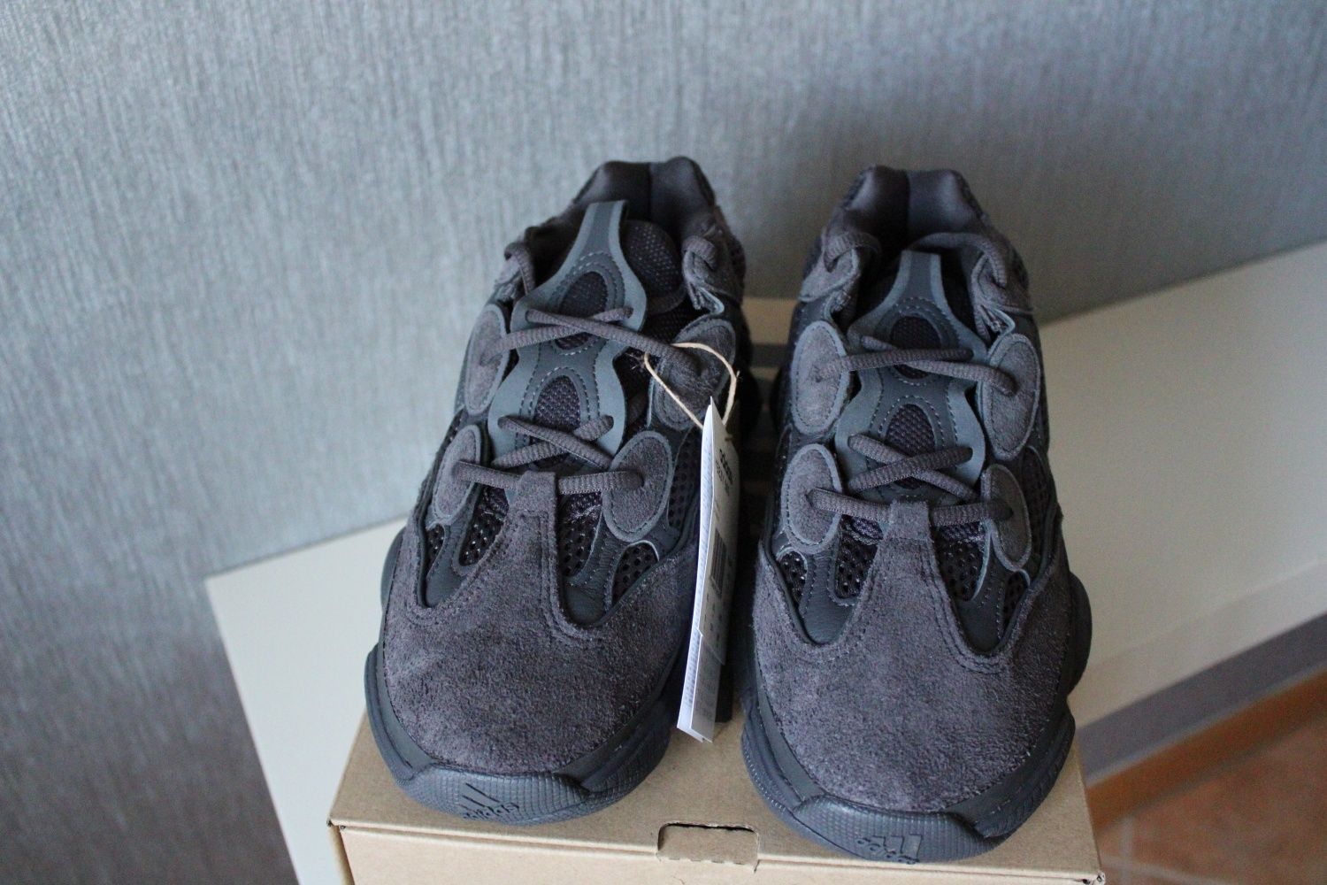 Ténis adidas Yeezy 500 Utility Black