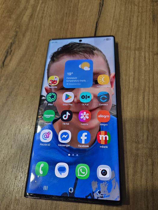 Samsung s22 ultra 12/25_