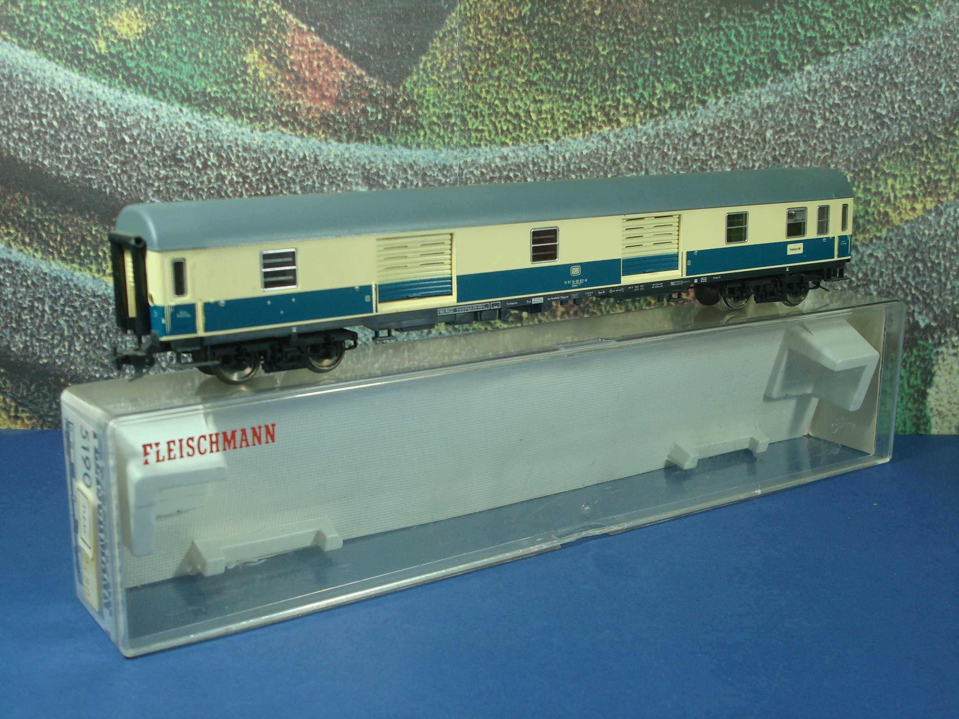 Fleischmann H0 5190 - Vagão Postal / Correios "DB" Alemanha/Como Novo