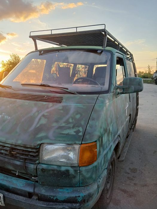 Продам бус т4. 2.4д