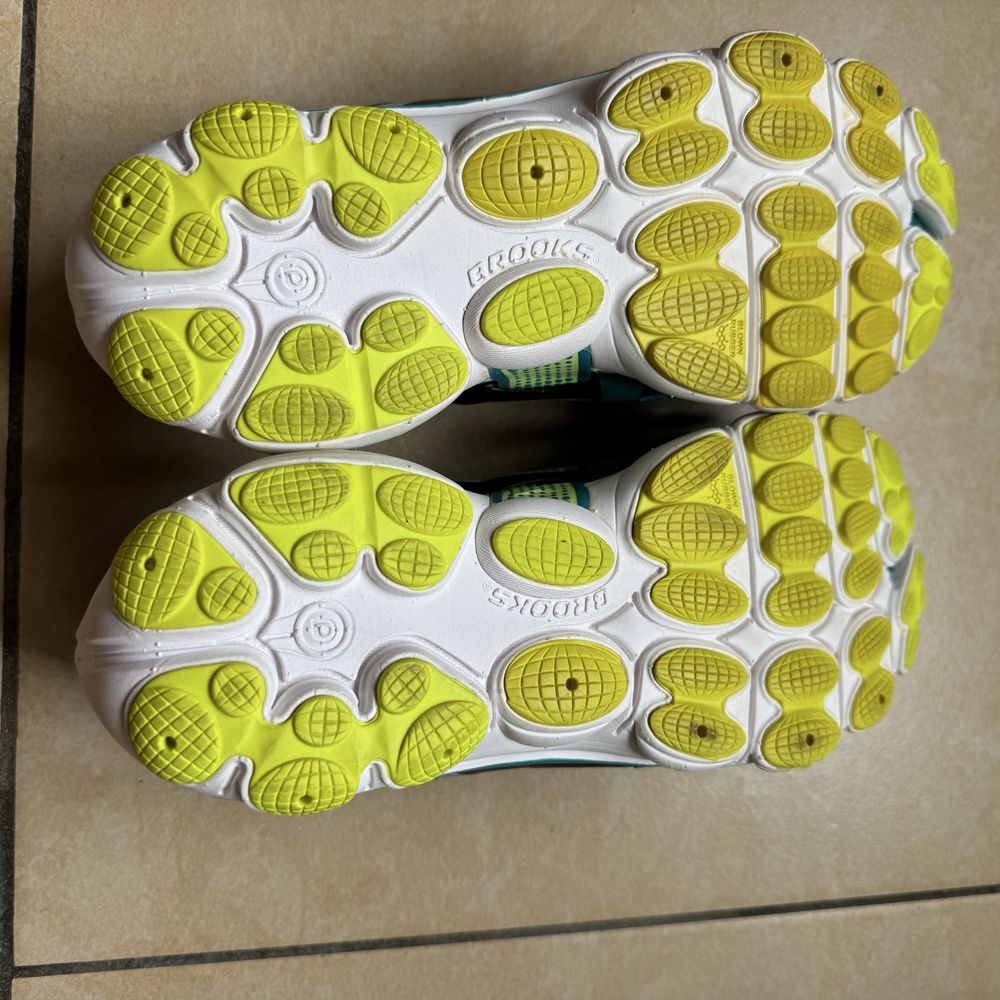 Кроссовки женские Brooks PureFlow, Running 4, торг