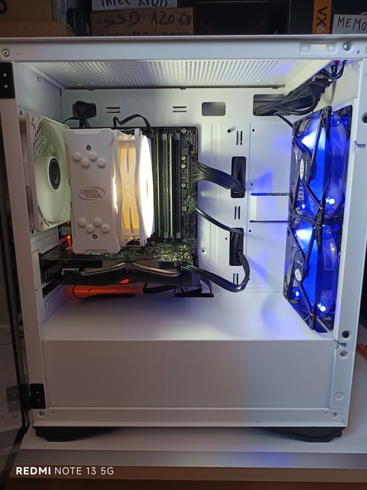 Desktop Gigabyte i5 7600k 4.2 GHz Turbo