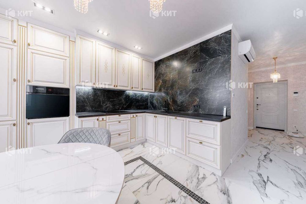 2к 70м2, Центр, Лісопарк (Лесопарк), ЖК Сокільники (Сокольники) 129083