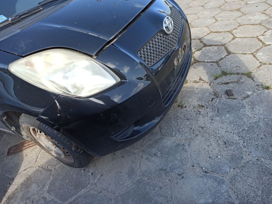 Toyota Yaris 2 generacji ll błotnik lewy prawy,ćwiartka 209 zderzak