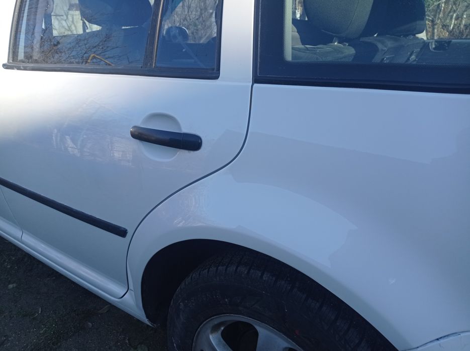 Volkswagen Golf Універсал 2001(1.9 TDI МТ (115 к.с.) 4Motion/Повноприв