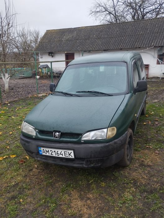 Продам Пежо Партнер